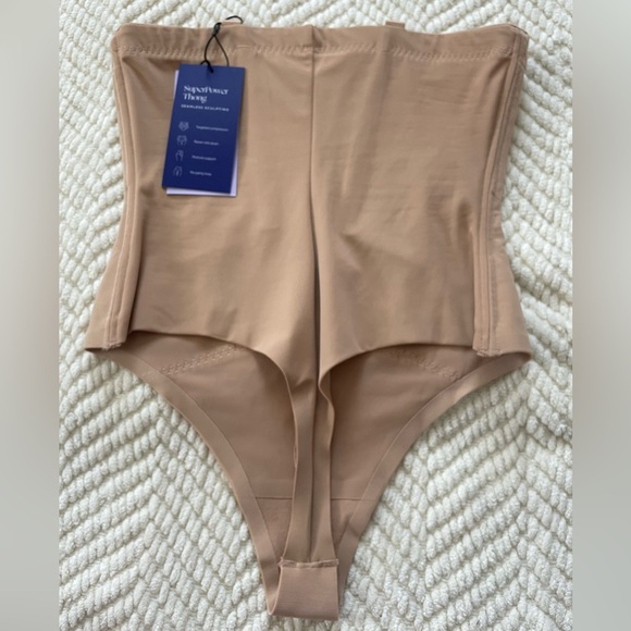 NWT-Honeylove Superpower Thong - Picture 6 of 7